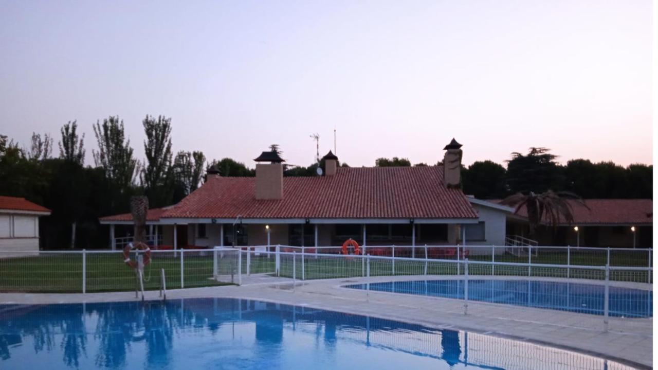 Bungalows Zaragoza Camping Luaran gambar